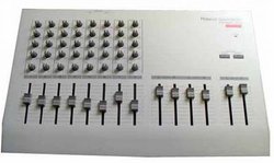 Roland DM 80F Fader-Controller